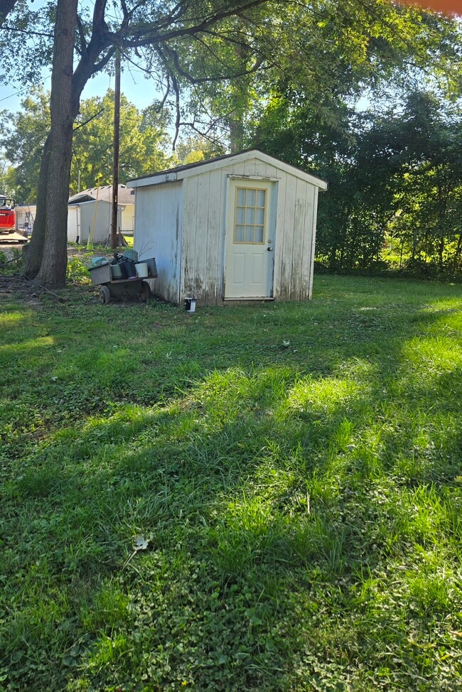 Building Photo - 7th Avenue