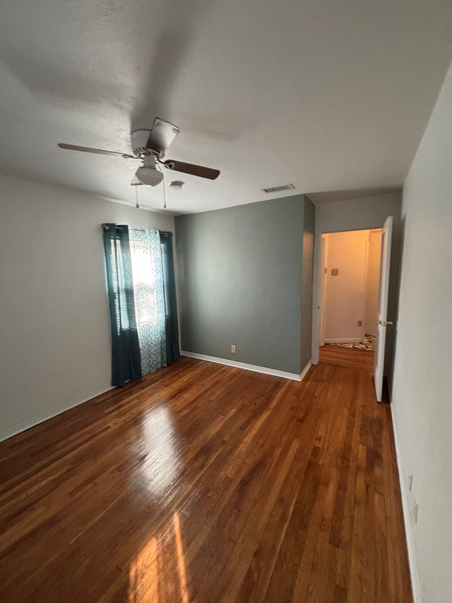 Building Photo - 2710 Green St