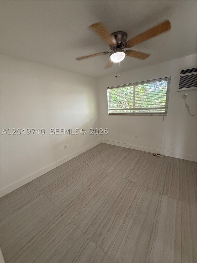Building Photo - 7441 SW 59th St