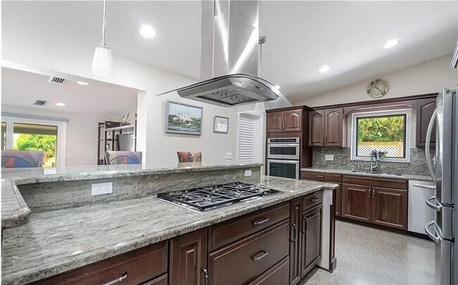 Building Photo - 2649 Nassau Ln