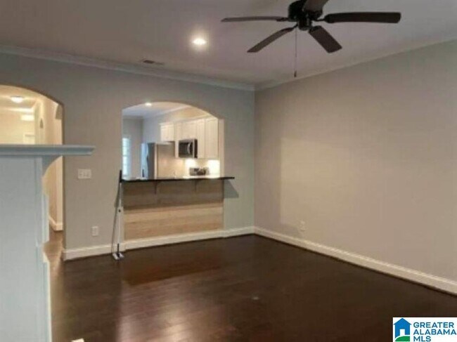 Building Photo - 4012 Lennox Rd