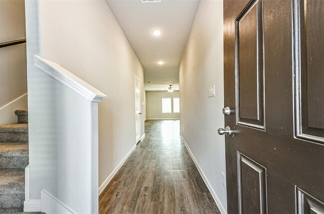 Building Photo - 3556 Terreno Vista Blvd