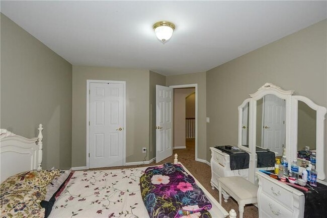 Building Photo - 172 Villa Pl Ct