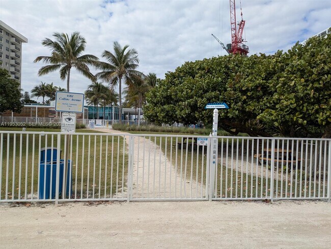 Building Photo - 9341 Collins Ave