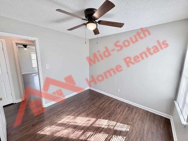 Building Photo - 4450 Longtree Cove