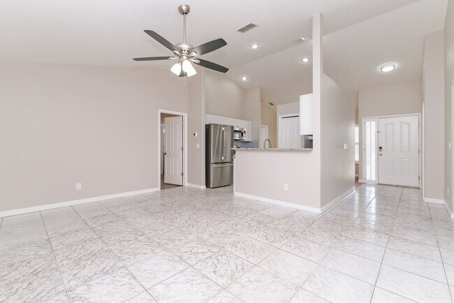 Building Photo - 10402 Barnett Loop