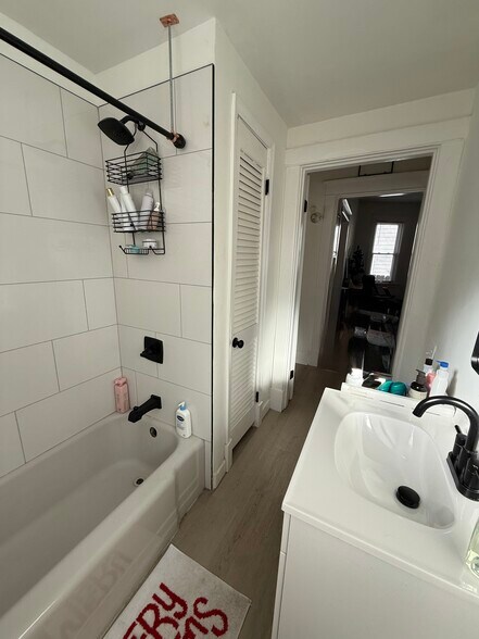 Building Photo - 4539 Smith Rd