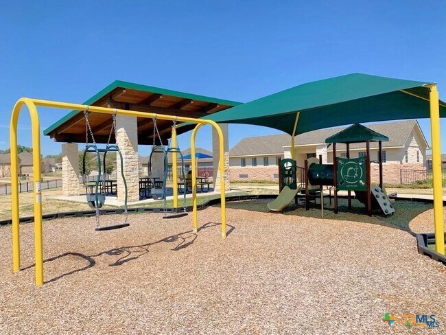 Building Photo - 703 Rivington Dr