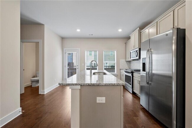 Building Photo - 3761 Oxford Cir