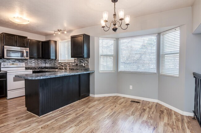 Building Photo - 4948 Decora Way