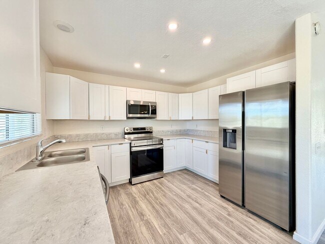 Building Photo - 57826 Joshua Ln