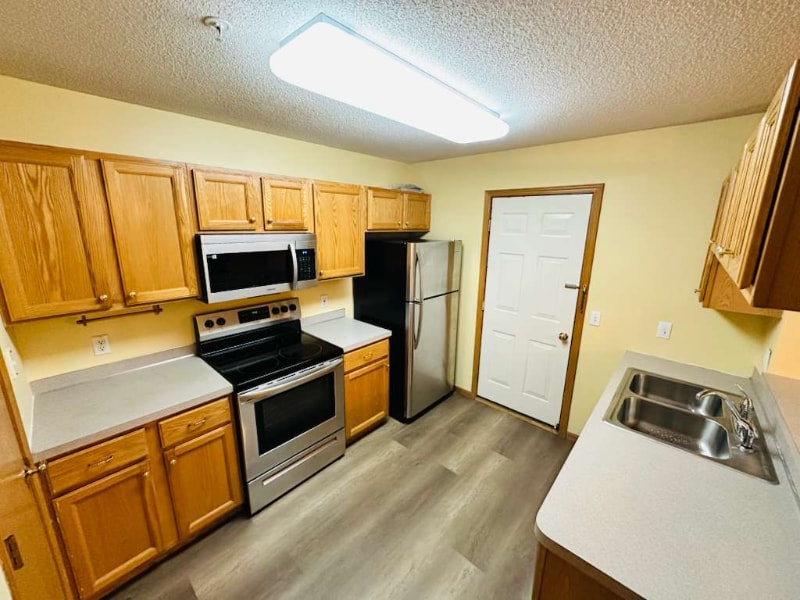 Building Photo - 13207 Bush Ln