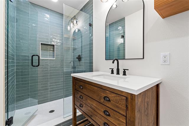 Building Photo - 7741 La Avenida Dr