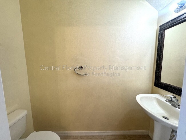 Building Photo - 10832 Savannah Wood Ct