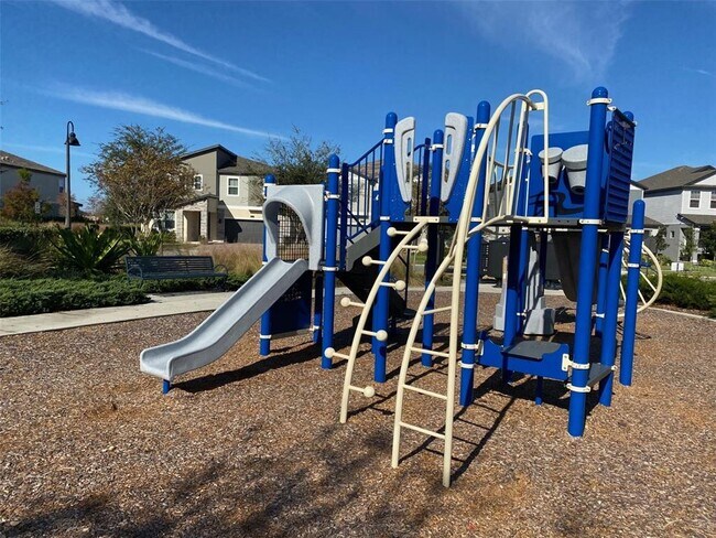 Building Photo - 7037 Carrickbend Ln