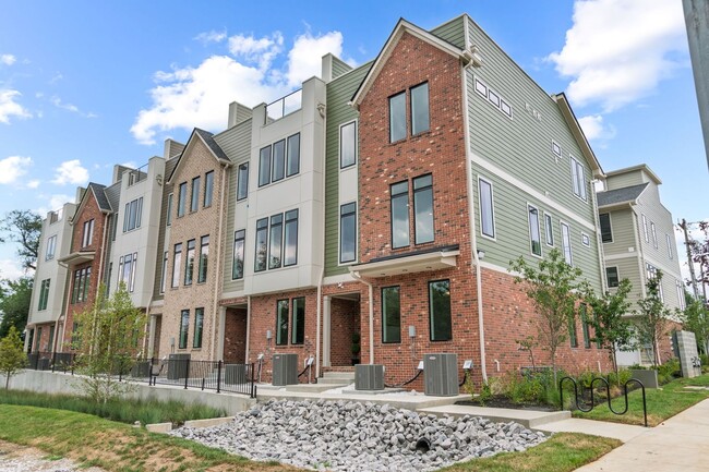 Building Photo - 603 Southgate Ave