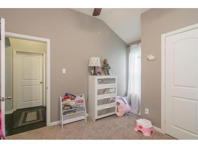 Building Photo - 212 Creekwood Dr