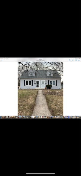 Building Photo - 661 S Park Ave