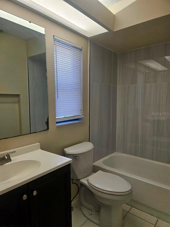 Building Photo - 521 Meridan Ave NW