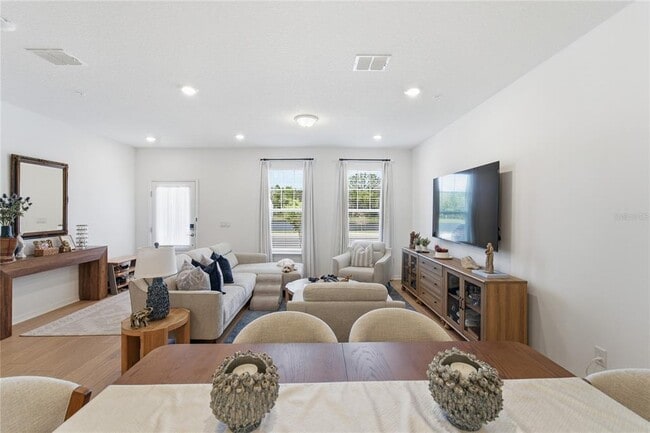 Building Photo - 11304 Blue Bay Dr