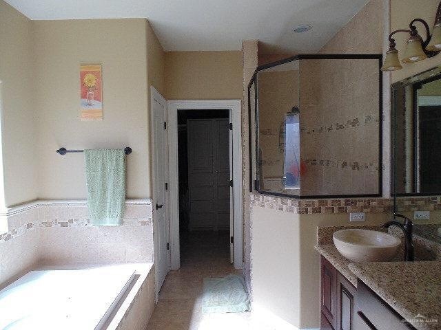 Building Photo - 2601 S "M" St