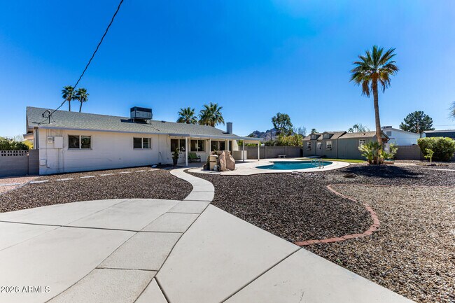 Building Photo - 9832 N 29th St