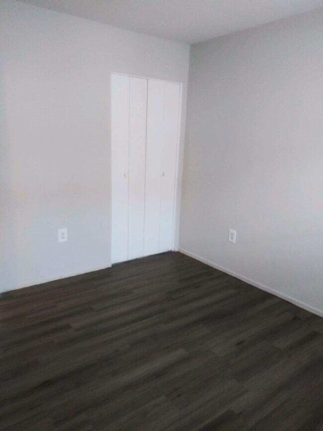 Interior Photo - Beecher Street