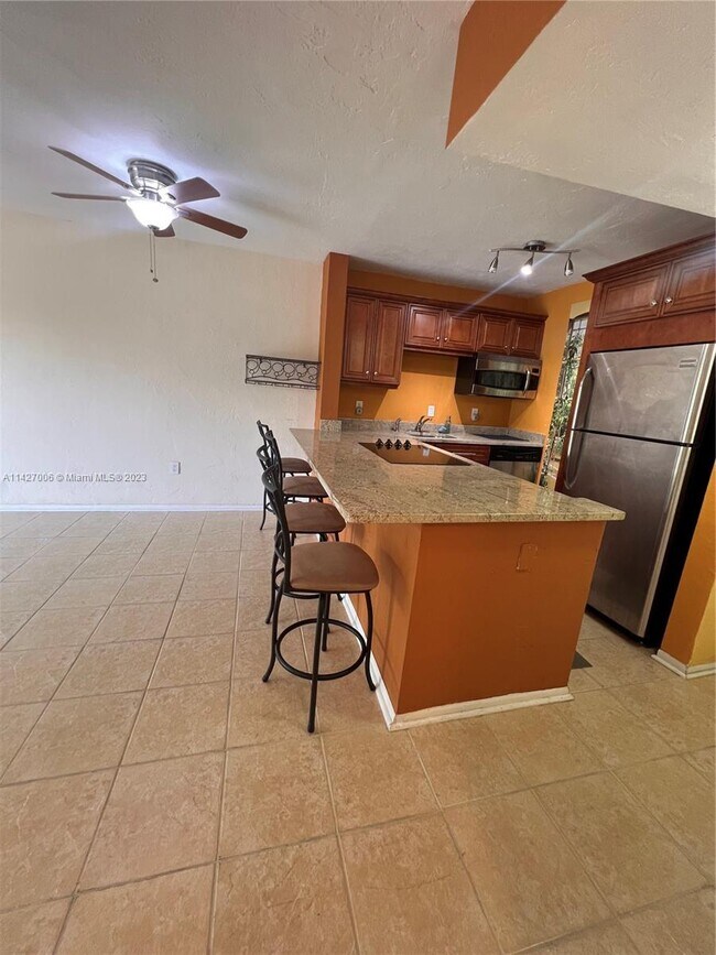 Building Photo - 7403 SW 82nd St