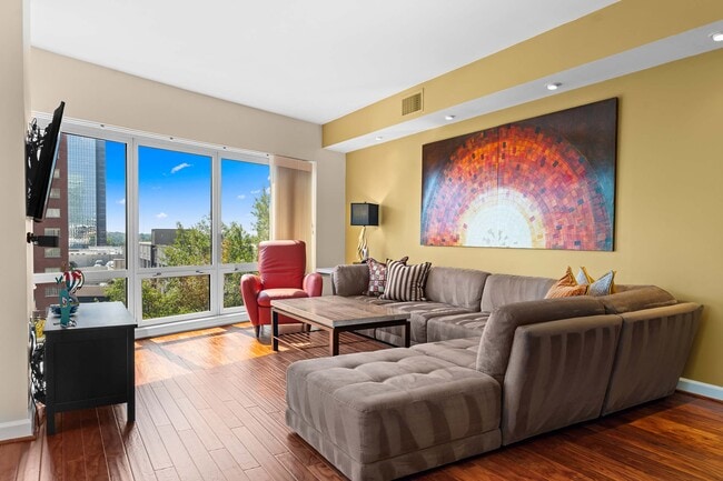 Building Photo - 3475 Oak Valley Rd NE