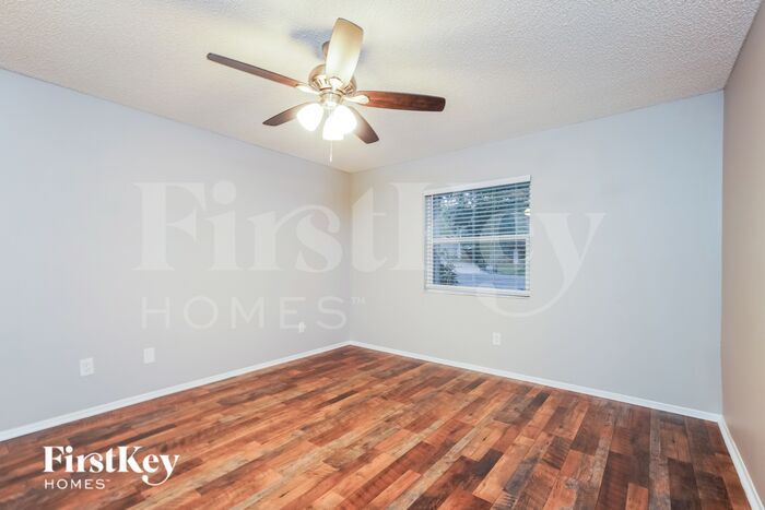 Building Photo - 7207 Skipper Ct