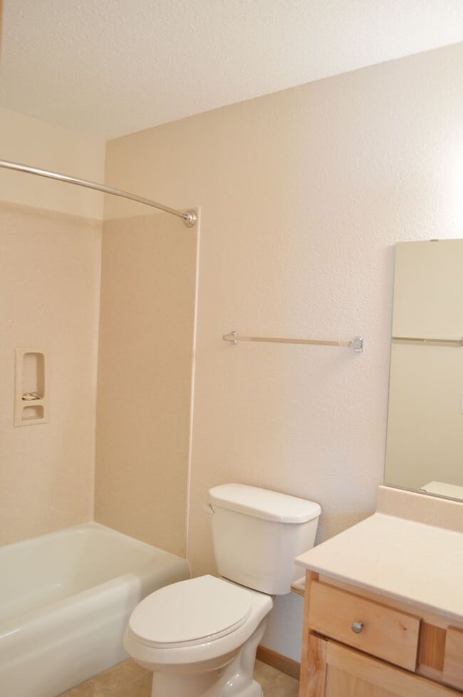 Building Photo - Two Bedroom Appaloosa Suite