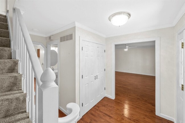 Building Photo - 791 Foxwick Dr