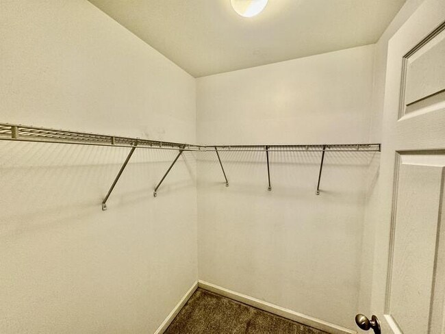 Building Photo - 2904 Wilson Dr NW