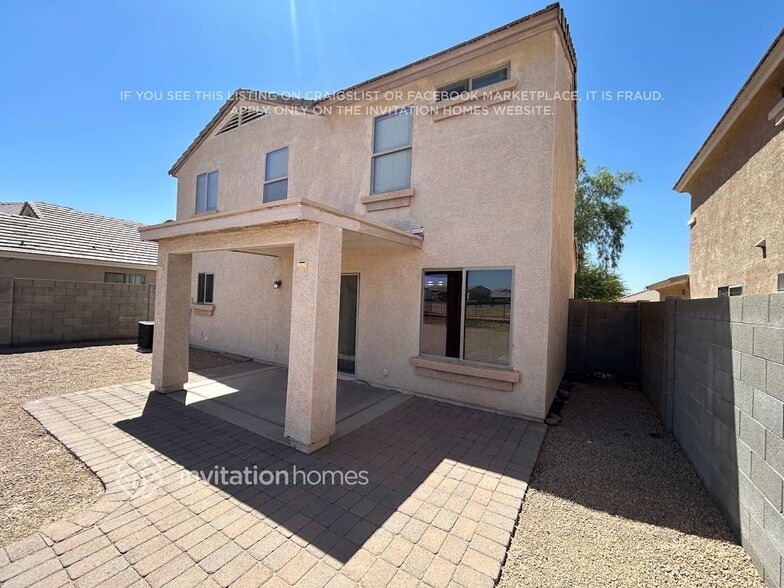 Building Photo - 6707 W Desert Ln