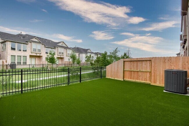 Building Photo - 6507 Bramble Cv Ln