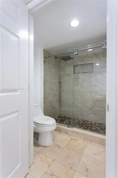 Building Photo - 16711 Collins Ave