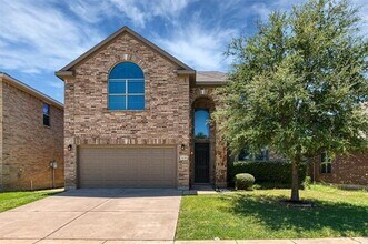 Building Photo - 1636 Quail Grove Dr