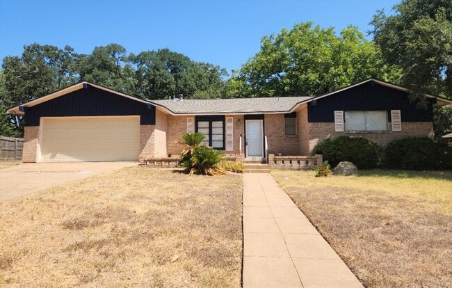 Building Photo - Amazing home ready to move in!