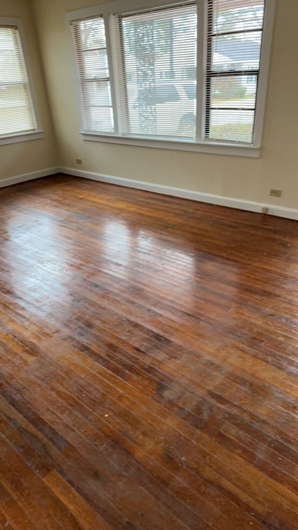 Building Photo - 204 Thames St