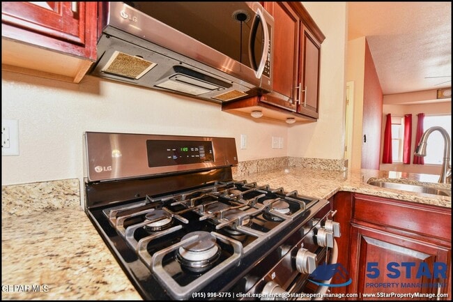 Building Photo - 11989 Mesquite Miel Dr