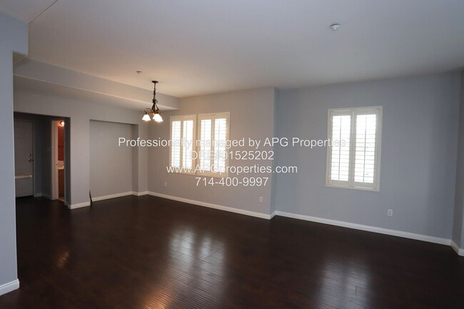 Building Photo - 1126 N Euclid St