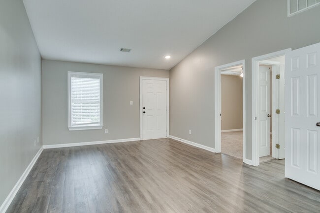 Building Photo - 4035 Calypso Dr