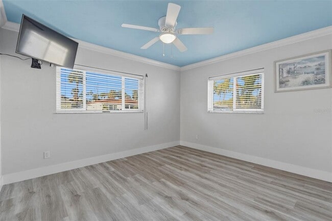 Building Photo - 58 Lido Dr