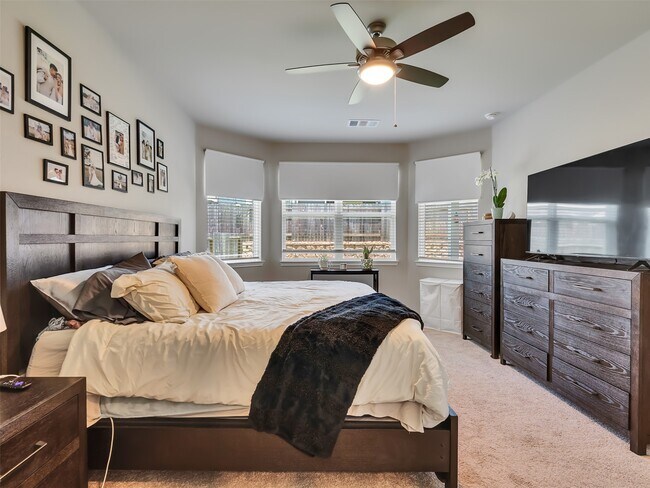 Building Photo - 2416 Bluefish Ct
