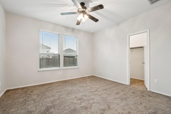 Building Photo - 212 La Dera Dr
