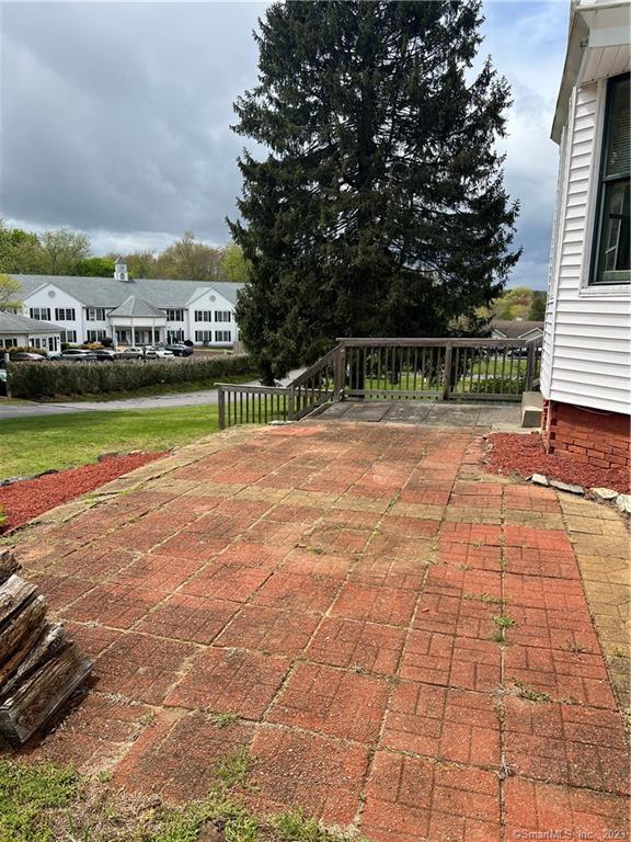 Building Photo - 15 Pleasant View St