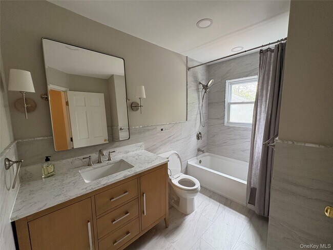 Building Photo - 177 Puritan Dr