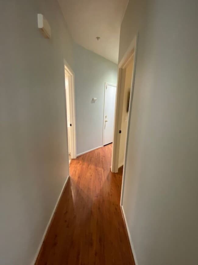 Building Photo - LAS PALMAS II 3 BED/ 2 BATH HOUSE FOR RENT