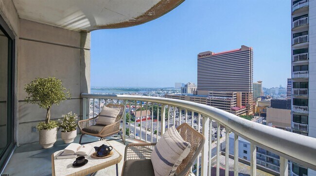 Building Photo - 3101 Boardwalk