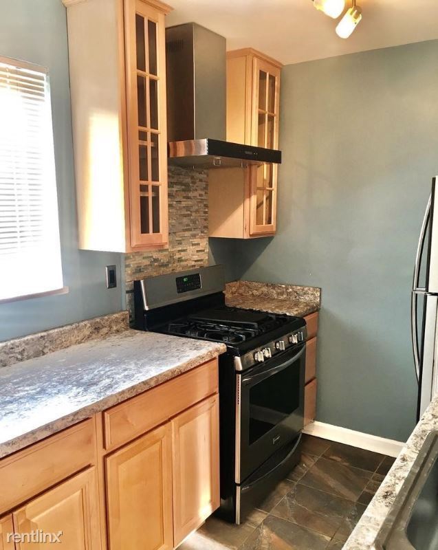 Building Photo - 6 Galveston St SW